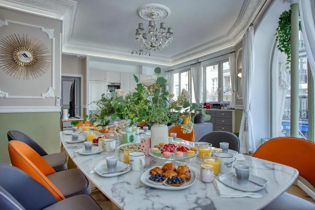 Apartment Charmant 160M² 6Ch-Haussmannien Climatise & Ascens Paris